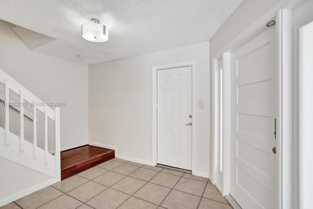 For Rent: $4,100 (4 beds, 2 baths, 2107 Square Feet)