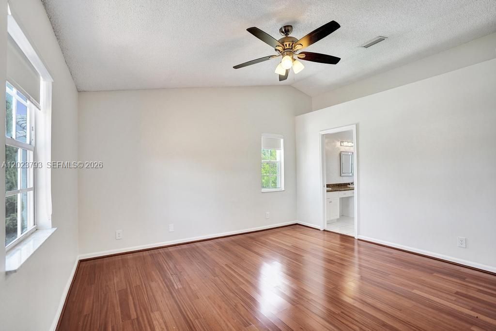 For Rent: $4,100 (4 beds, 2 baths, 2107 Square Feet)