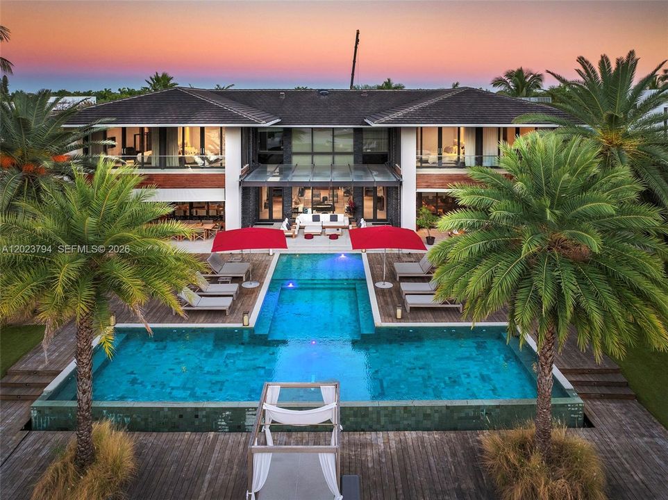 For Sale: $41,995,000 (12 beds, 12 baths, 10802 Square Feet)