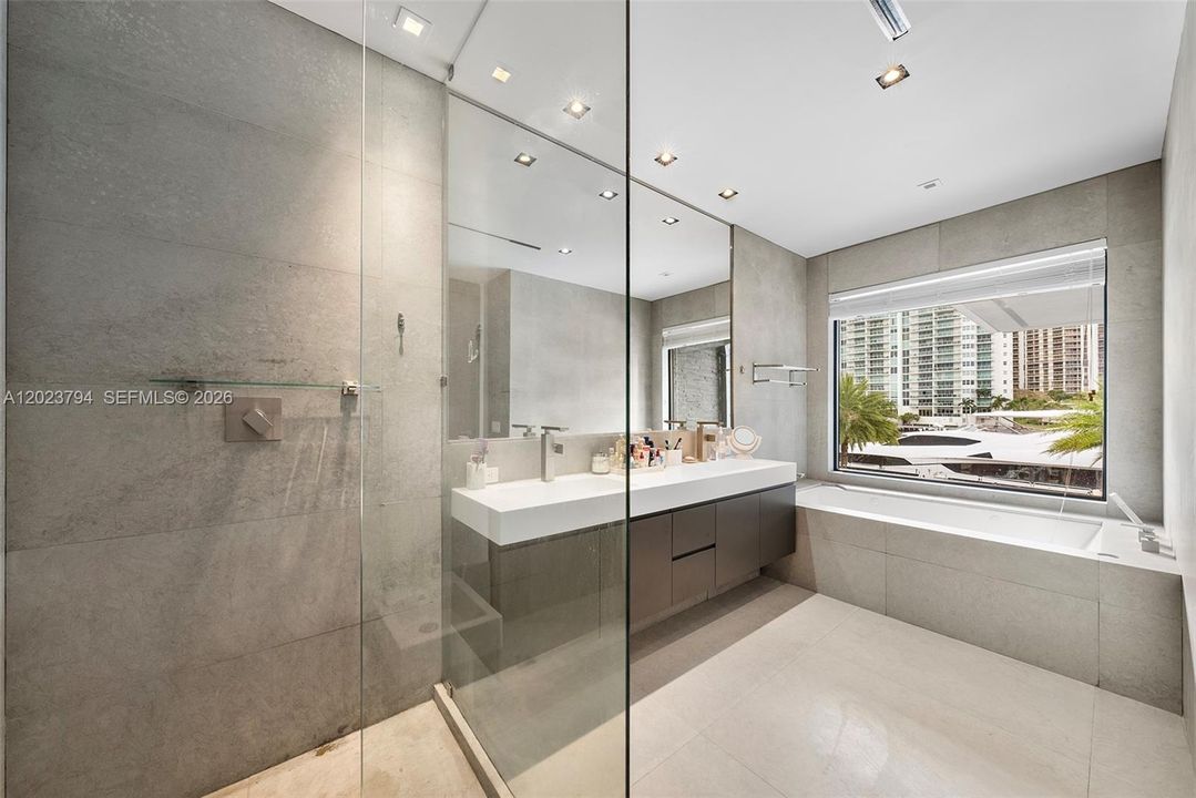 For Sale: $41,995,000 (12 beds, 12 baths, 10802 Square Feet)