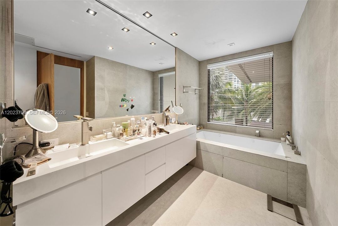 For Sale: $41,995,000 (12 beds, 12 baths, 10802 Square Feet)
