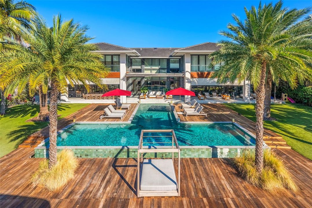For Sale: $41,995,000 (12 beds, 12 baths, 10802 Square Feet)
