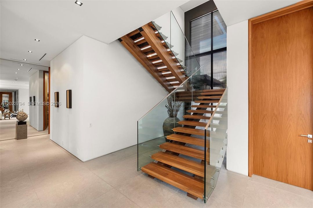 For Sale: $41,995,000 (12 beds, 12 baths, 10802 Square Feet)