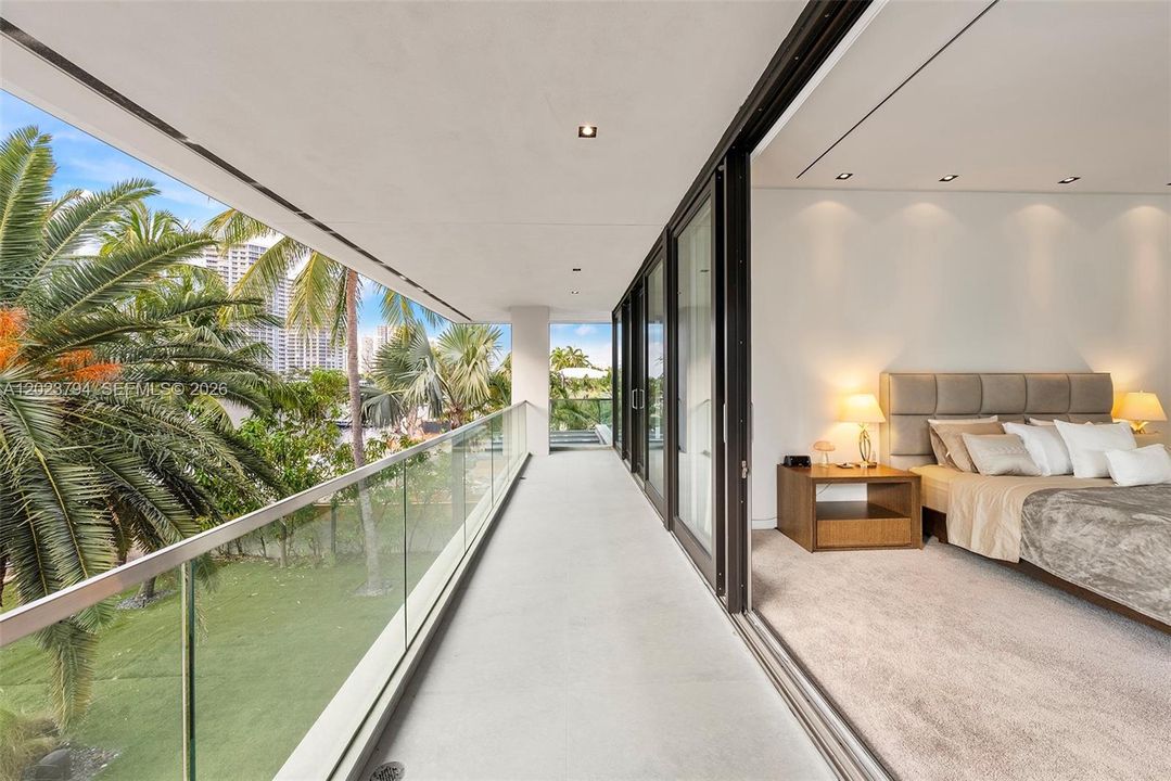 For Sale: $41,995,000 (12 beds, 12 baths, 10802 Square Feet)