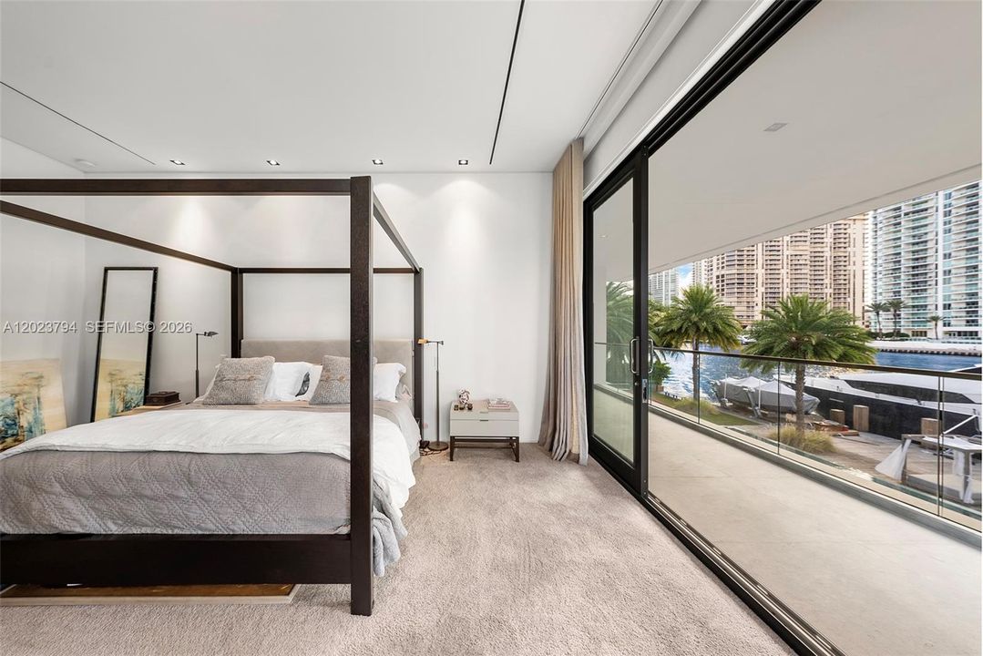 For Sale: $41,995,000 (12 beds, 12 baths, 10802 Square Feet)