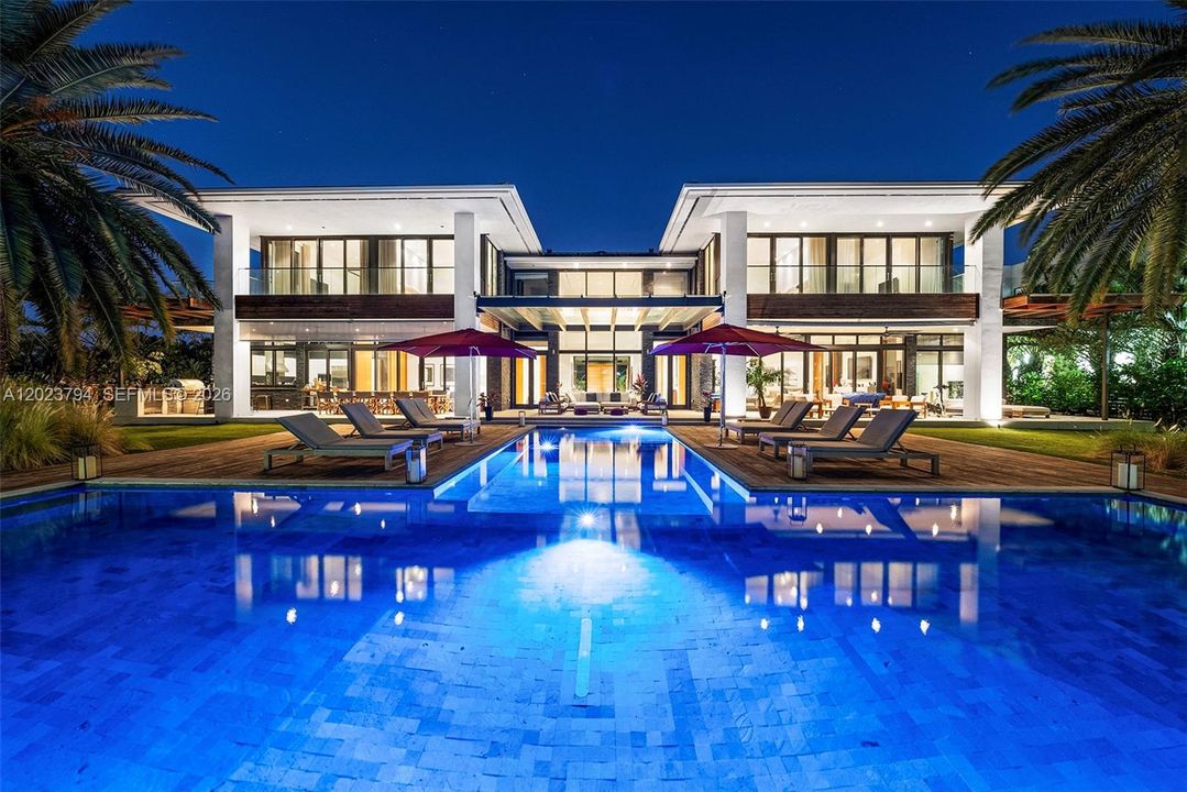 For Sale: $41,995,000 (12 beds, 12 baths, 10802 Square Feet)