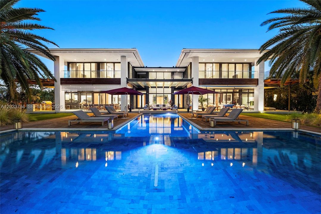 For Sale: $41,995,000 (12 beds, 12 baths, 10802 Square Feet)