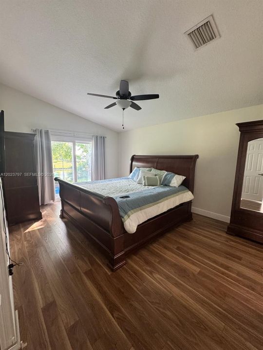 For Rent: $3,500 (4 beds, 2 baths, 0 Square Feet)