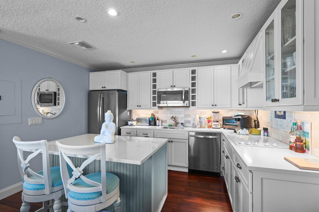 GOOD KITCHEN