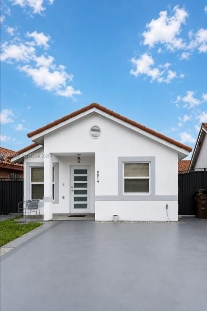 En Venta: $535,000 (2 camas, 2 baños, 1348 Pies cuadrados)