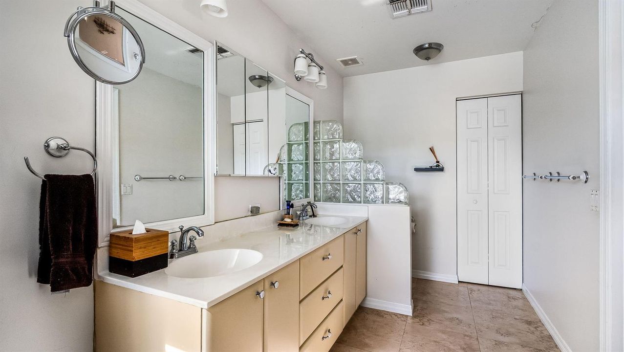 23-web-or-mls-DSC08092