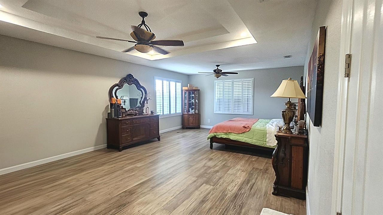 24 x 17 2nd flr master bedroom