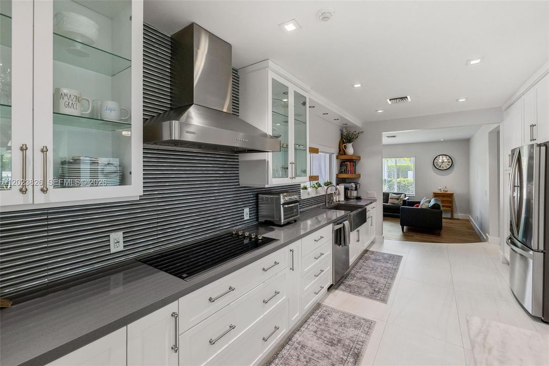For Sale: $1,750,000 (4 beds, 3 baths, 2634 Square Feet)