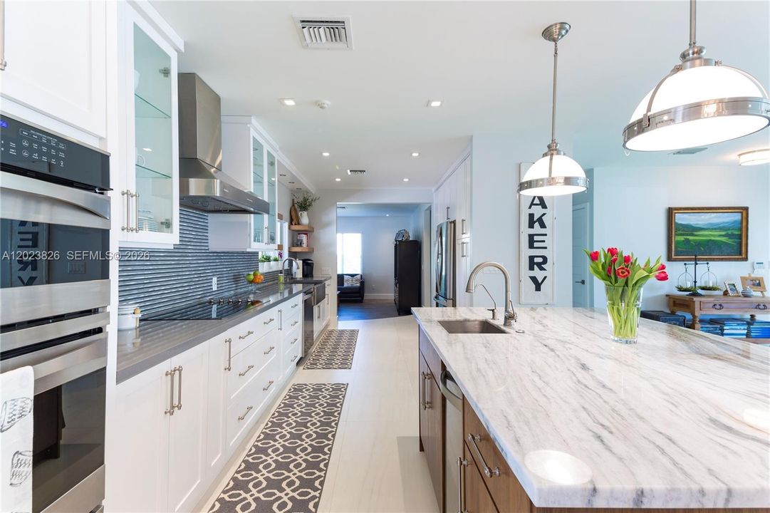 For Sale: $1,750,000 (4 beds, 3 baths, 2634 Square Feet)