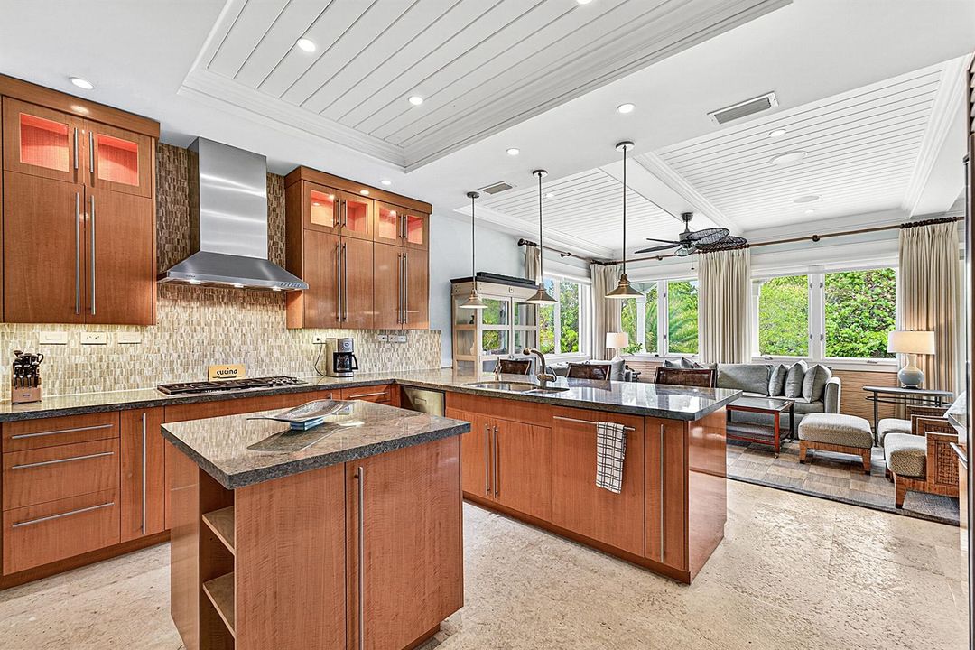 012-333FranklinStreet-Hollywood-FL-33019