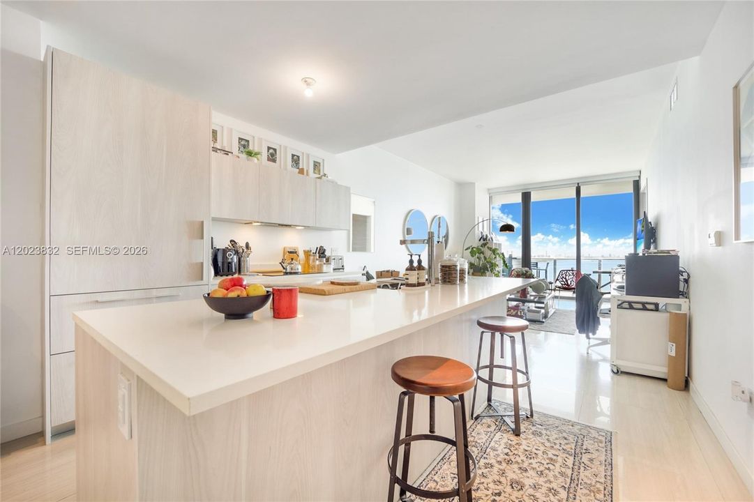 En Venta: $760,000 (1 camas, 2 baños, 940 Pies cuadrados)
