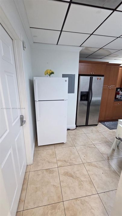 В аренду: $5,850 (0 спален, 0 ванн, 0 Квадратных фут)