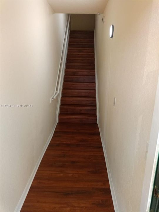 Active With Contract: $2,250 (3 beds, 2 baths, 1553 Square Feet)
