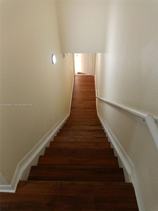 Active With Contract: $2,250 (3 beds, 2 baths, 1553 Square Feet)