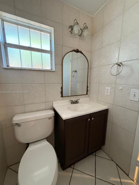 В аренду: $3,000 (3 спален, 2 ванн, 1386 Квадратных фут)