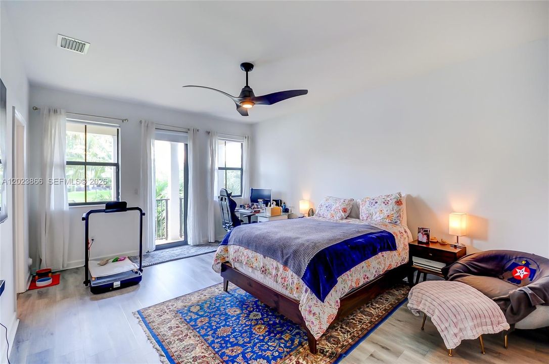 For Sale: $830,000 (4 beds, 3 baths, 2206 Square Feet)
