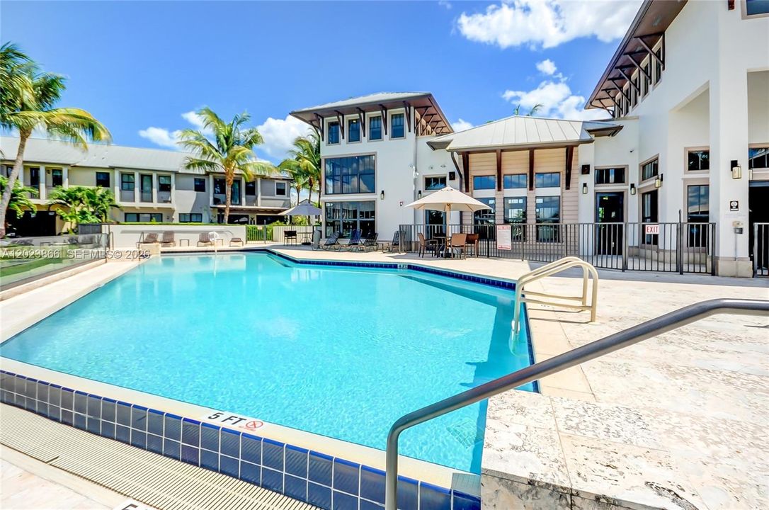 For Sale: $830,000 (4 beds, 3 baths, 2206 Square Feet)
