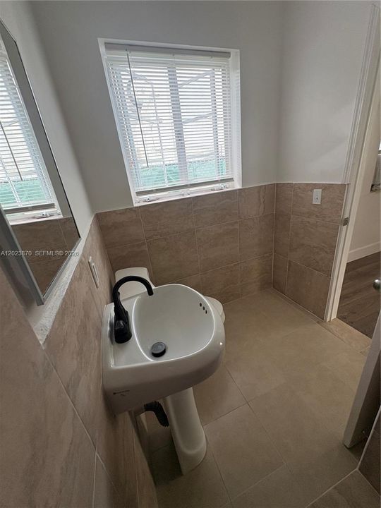 For Rent: $1,650 (1 beds, 1 baths, 0 Square Feet)