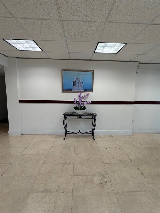 Lobby 2