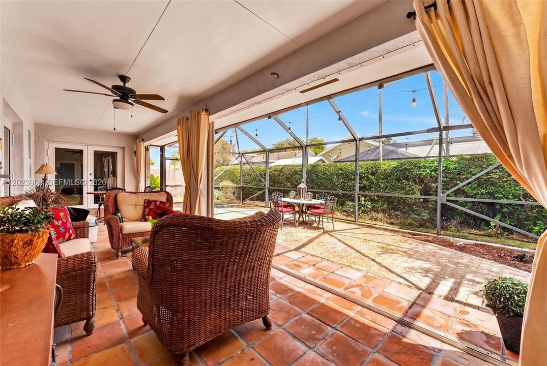 For Sale: $849,000 (4 beds, 2 baths, 2263 Square Feet)