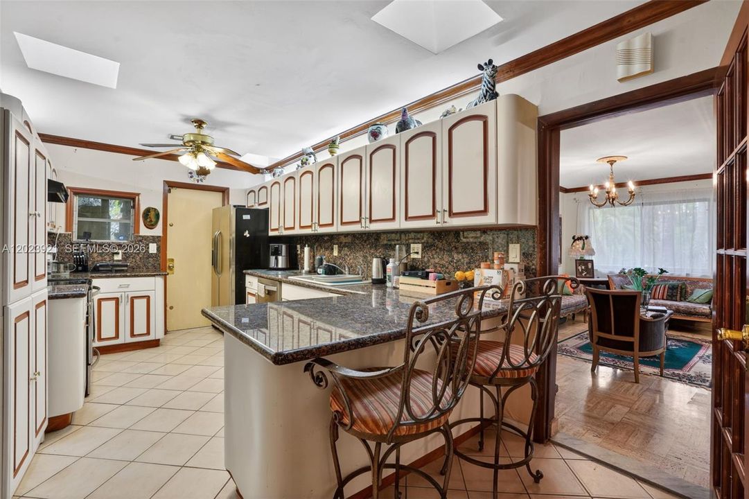For Sale: $1,800,000 (4 beds, 3 baths, 3348 Square Feet)