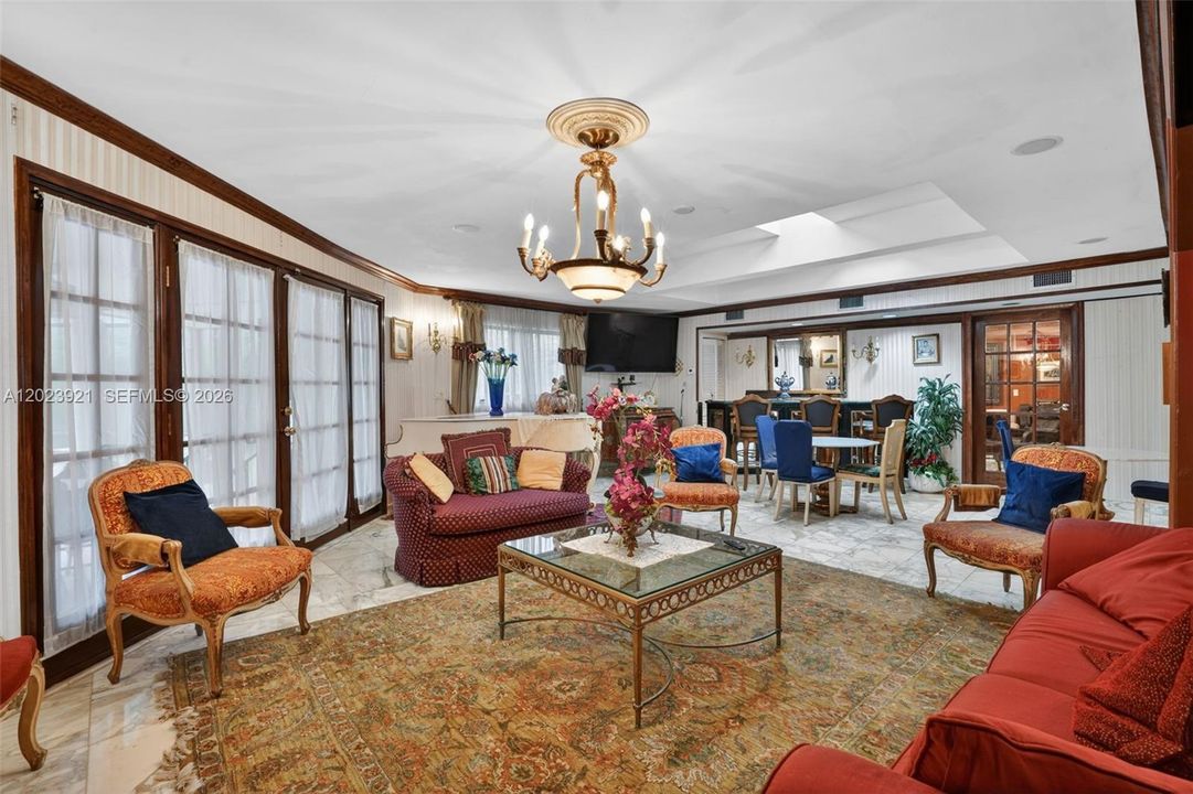 For Sale: $1,800,000 (4 beds, 3 baths, 3348 Square Feet)