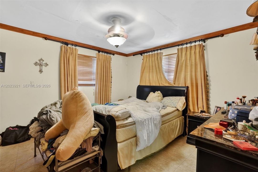 For Sale: $1,800,000 (4 beds, 3 baths, 3348 Square Feet)