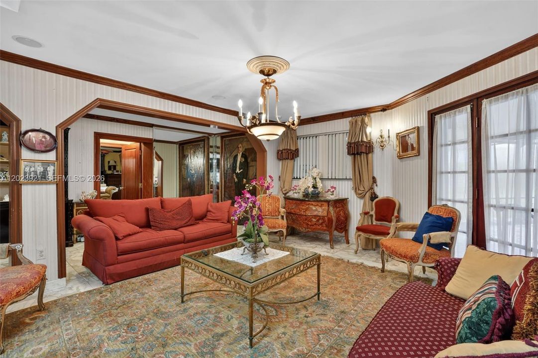 For Sale: $1,800,000 (4 beds, 3 baths, 3348 Square Feet)