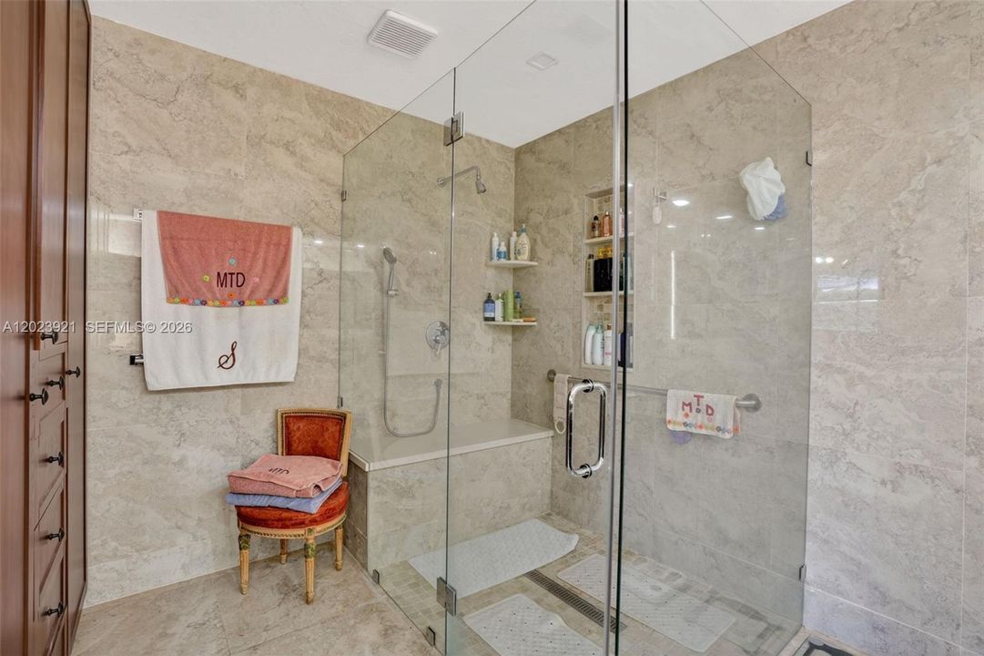 For Sale: $1,800,000 (4 beds, 3 baths, 3348 Square Feet)