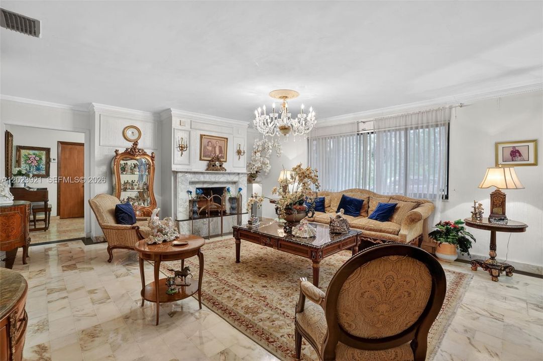 For Sale: $1,800,000 (4 beds, 3 baths, 3348 Square Feet)