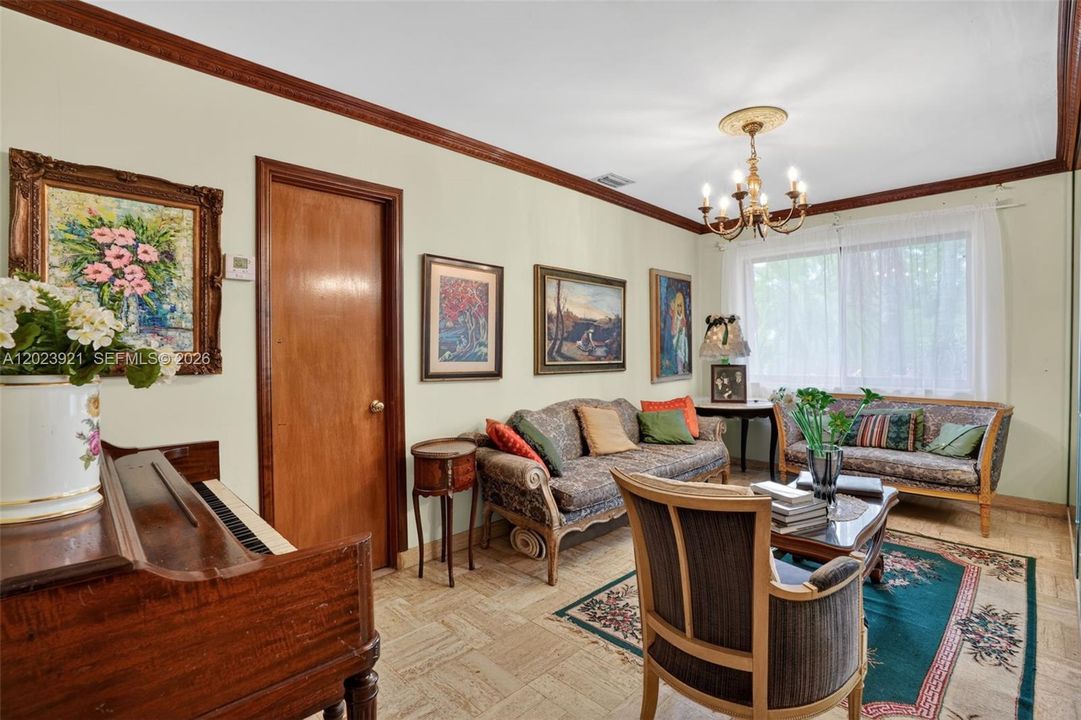 For Sale: $1,800,000 (4 beds, 3 baths, 3348 Square Feet)