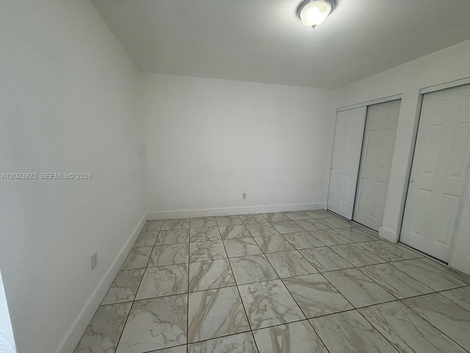 En Renta: $2,300 (2 camas, 2 baños, 954 Pies cuadrados)