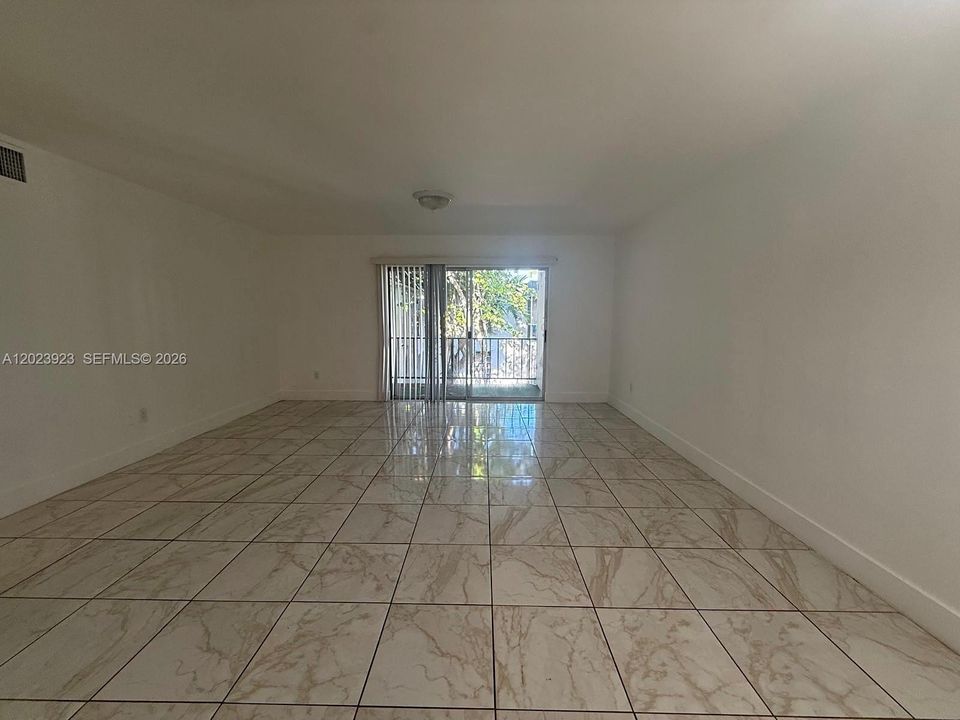 En Renta: $2,300 (2 camas, 2 baños, 954 Pies cuadrados)