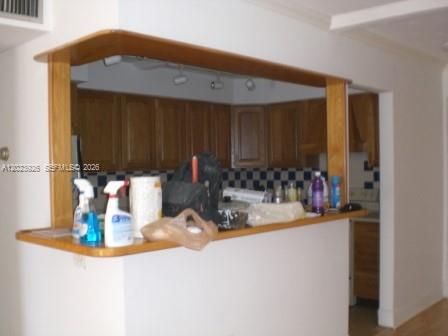 Activo con contrato: $2,400 (1 camas, 1 baños, 782 Pies cuadrados)