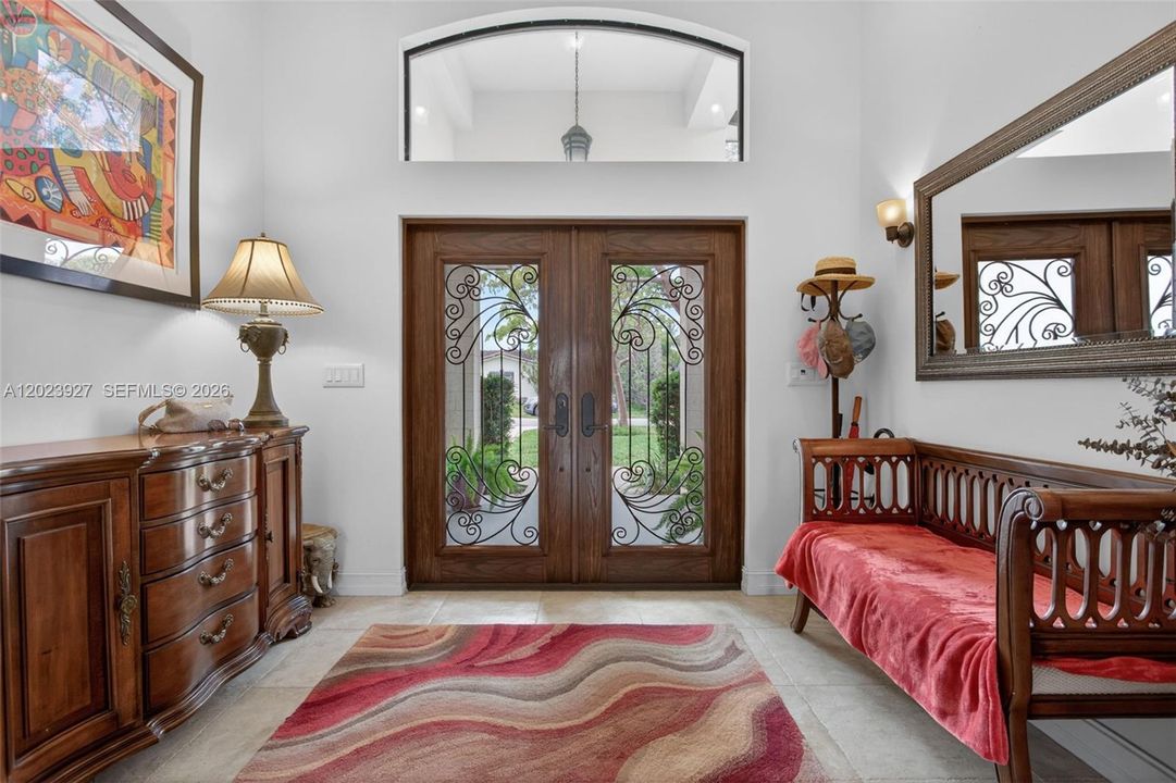 : $1,800,000 (3 beds, 3 baths, 2216 Square Feet)