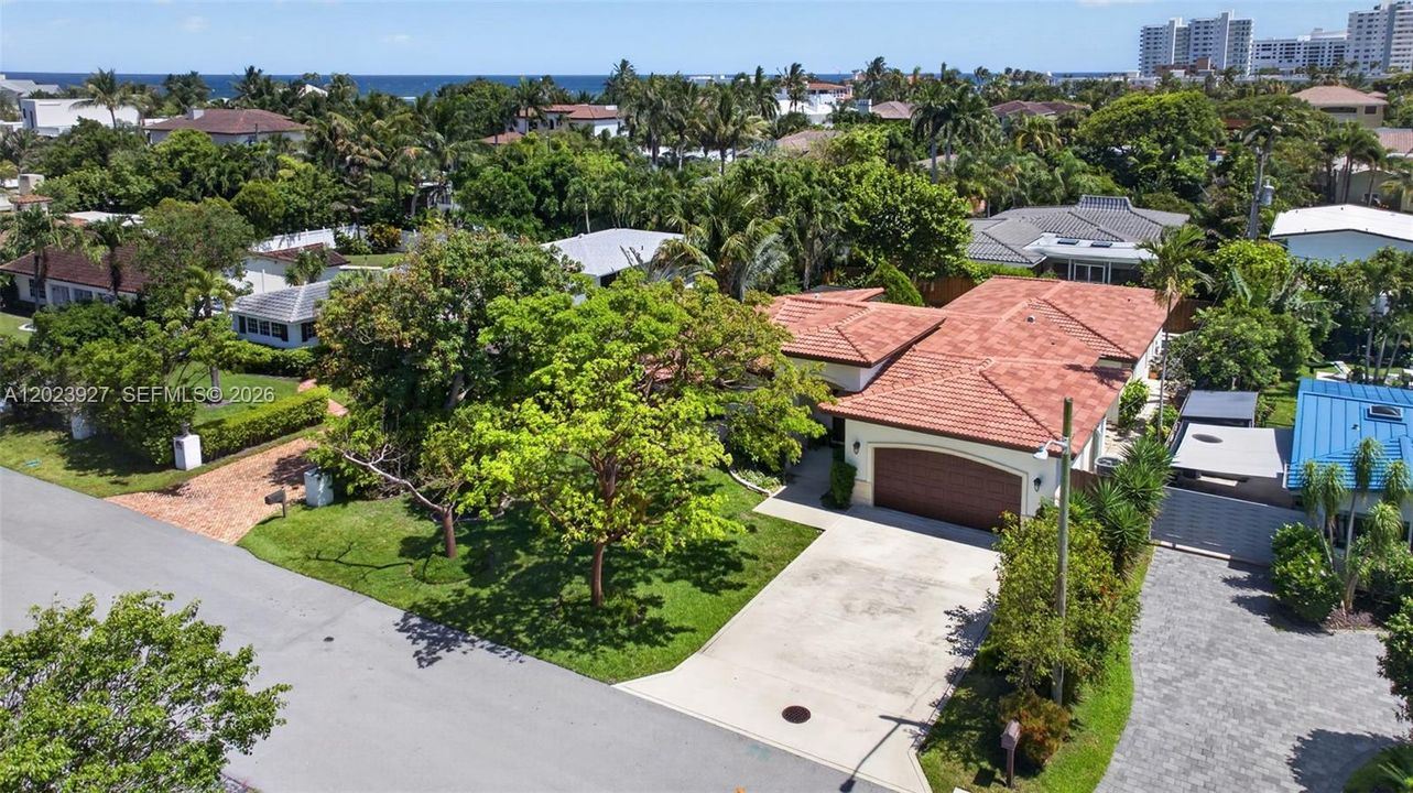 : $1,800,000 (3 beds, 3 baths, 2216 Square Feet)