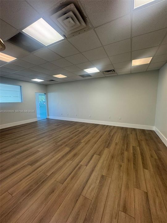 В аренду: $3,500 (0 спален, 0 ванн, 0 Квадратных фут)