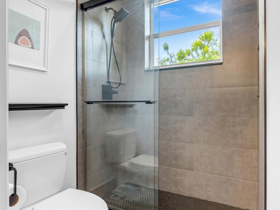 2nd Floor J & J Bathroom