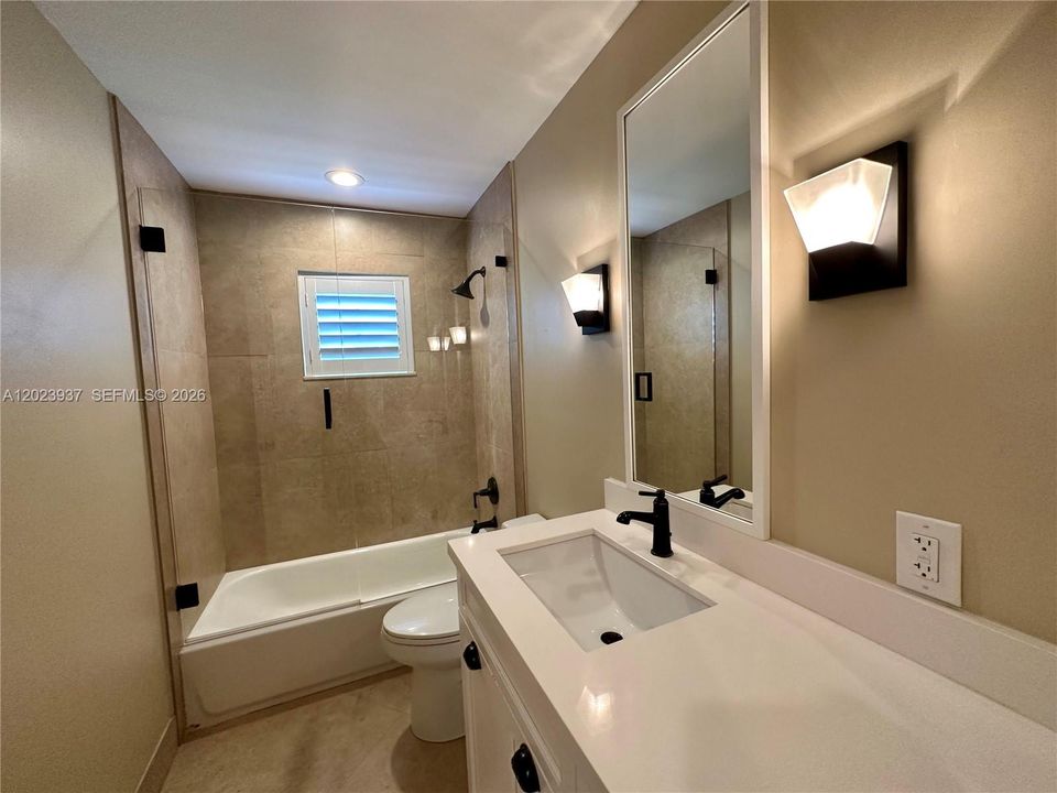 В аренду: $4,300 (3 спален, 2 ванн, 1522 Квадратных фут)