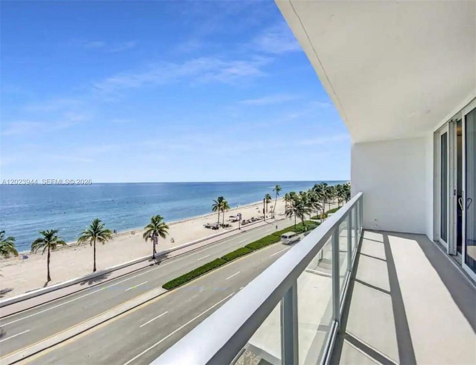 For Rent: $7,000 (2 beds, 2 baths, 1450 Square Feet)