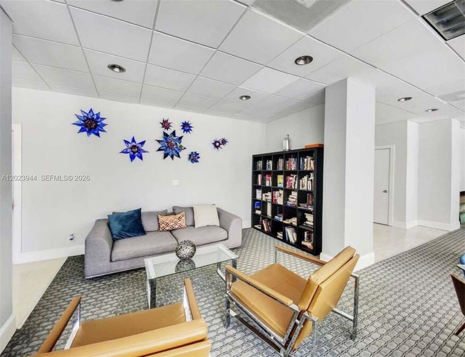 For Rent: $7,000 (2 beds, 2 baths, 1450 Square Feet)