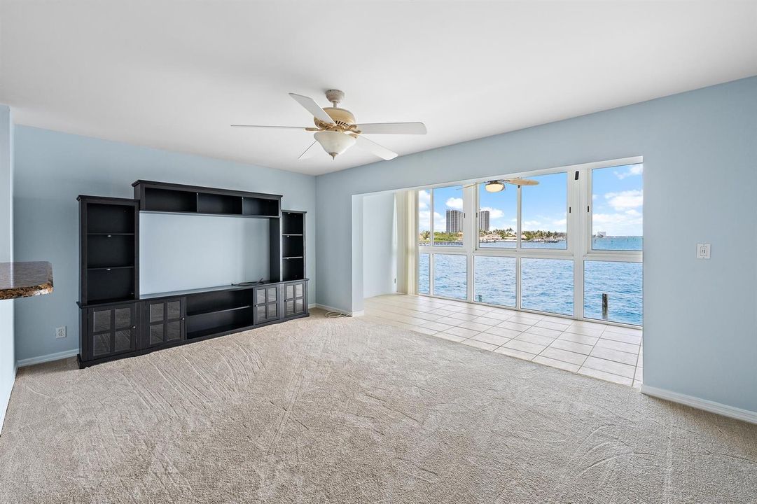 400 Wilma Cir 206-5