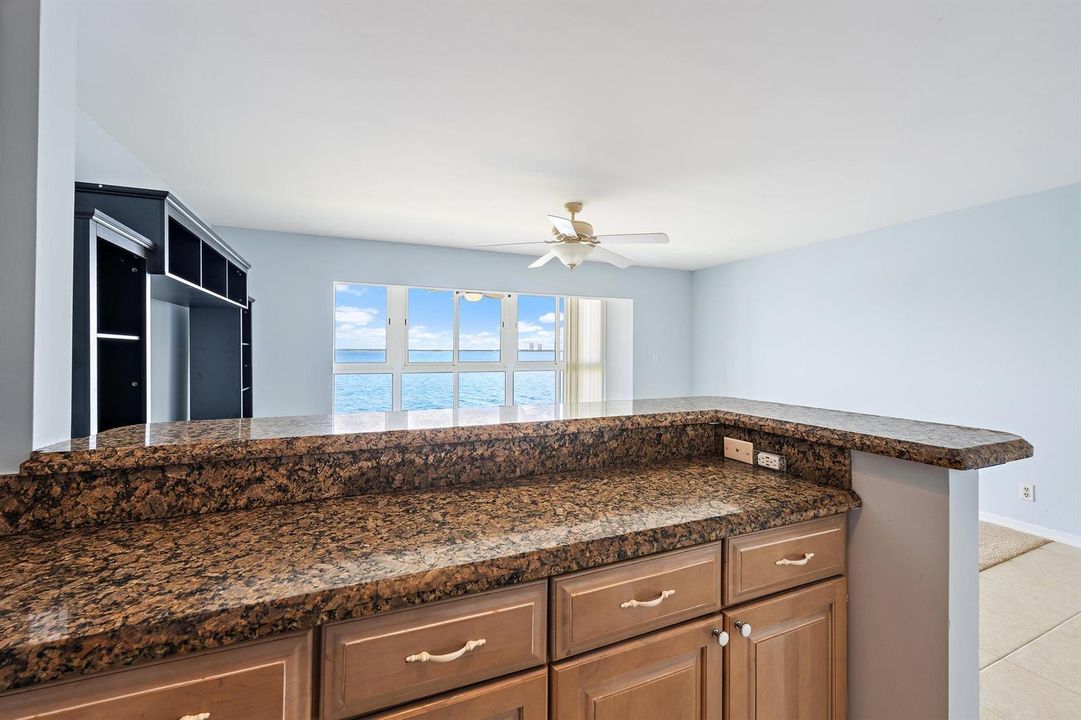 400 Wilma Cir 206-4