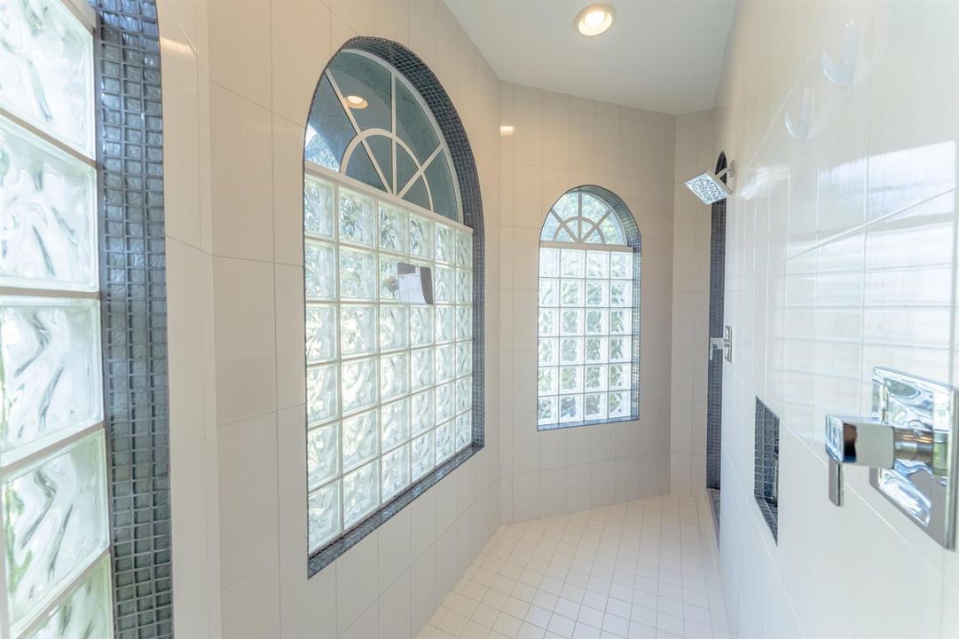 Primary bath 3