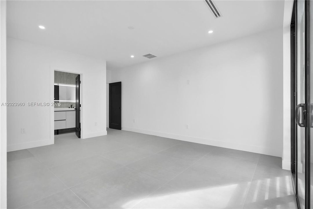 En Venta: $1,049,000 (3 camas, 3 baños, 0 Pies cuadrados)